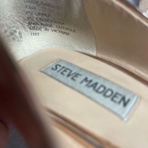 Steve Madden Daisie Rose Gold Patent faux leather slip on heels pointed toeSZ7.5 - Picture 9 of 13